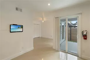 9587 SW 148th Ave Cir S, Miami, FL 33196 - Photo 11