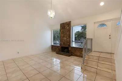 9587 SW 148th Ave Cir S, Miami, FL 33196 - Photo 5