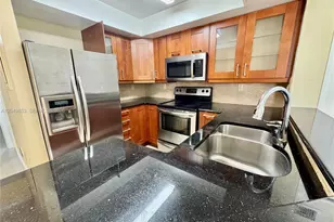 8215 SW 152nd Ave, Miami, FL 33193 - Photo 19