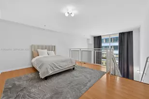 253 NE 2nd St, Miami, FL 33132 - Photo 9