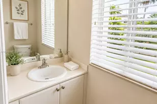 1413 SE 27th Ct, Homestead, FL 33035 - Photo 15