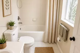 1413 SE 27th Ct, Homestead, FL 33035 - Photo 9