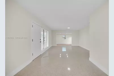 1380 W 60th Ter, Hialeah, FL 33012 - Photo 29
