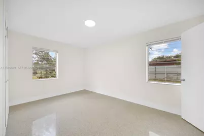 1380 W 60th Ter, Hialeah, FL 33012 - Photo 3