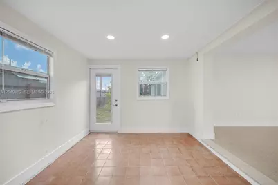 1380 W 60th Ter, Hialeah, FL 33012 - Photo 21