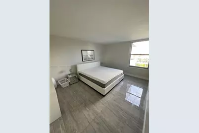 2899 Collins Ave #617, Miami Beach, FL 33140 - Photo 5