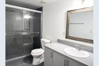 8333 Lake Dr #102, Doral, FL 33166 - Photo 15