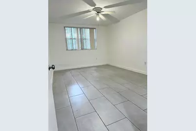 8333 Lake Dr #102, Doral, FL 33166 - Photo 13