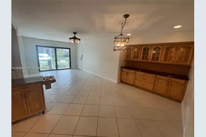 110 Cypress Club Dr #108, Pompano Beach, FL 33060 - Photo 7