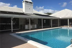 110 Cypress Club Dr, Pompano Beach, FL 33060 - Photo 21