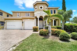 20765 SW 89th Ave, Cutler Bay, FL 33189 - Photo 1