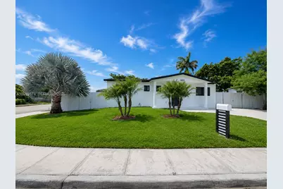 11820 SW 223rd St, Miami, FL 33170 - Photo 1