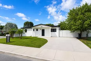 11820 SW 223rd St, Miami, FL 33170 - Photo 3