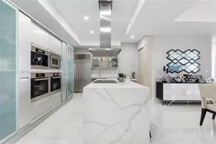 18201 Collins Ave, Sunny Isles Beach, FL 33160 - Photo 13