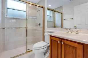 1811 NW 168th Ave, Pembroke Pines, FL 33028 - Photo 29