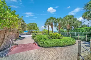 9499 Collins Ave, Surfside, FL 33154 - Photo 23