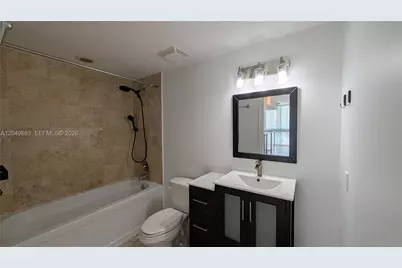 350 S Miami Ave #704, Miami, FL 33130 - Photo 13