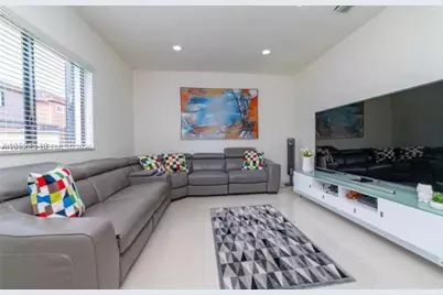 16588 SW 44 Street, Kendall, FL 33185 - Photo 11