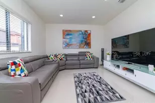 16588 SW 44th St, Kendall, FL 33185 - Photo 11