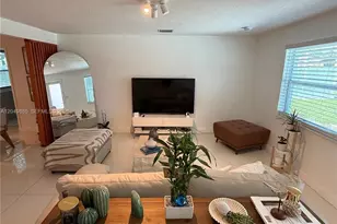 1902 N 24th Ave, Hollywood, FL 33020 - Photo 3