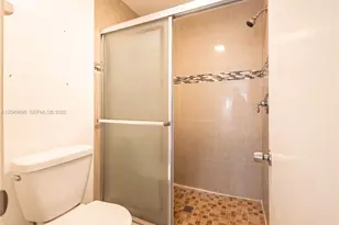 3135 S Carambola Cir S, Coconut Creek, FL 33066 - Photo 17