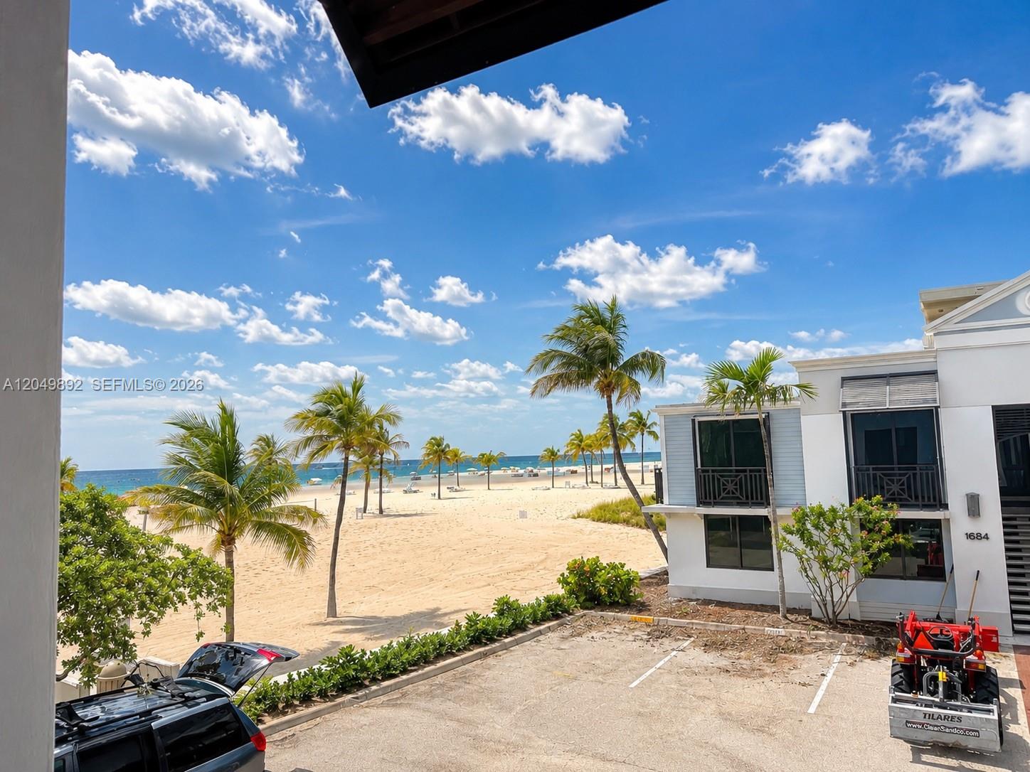 1680 S Ocean Ln #251 main architectural view