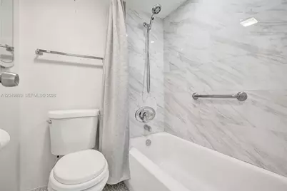 20400 W Country Club Dr #204, Aventura, FL 33180 - Photo 19