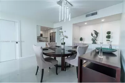 20515 E Country Club Dr #2244, Aventura, FL 33180 - Photo 13