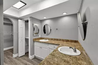 526 SE 34, Other City - In The State Of Florida, FL 33904 - Photo 15