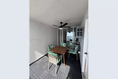 6450 Collins Ave #1207, Miami Beach, FL 33141 - Photo 11