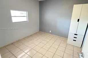 2025 NE 164th St, North Miami Beach, FL 33162 - Photo 9