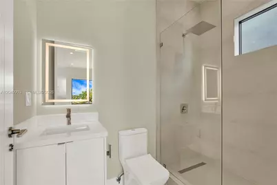 2889 SW 35th Ave #2889, Miami, FL 33133 - Photo 25