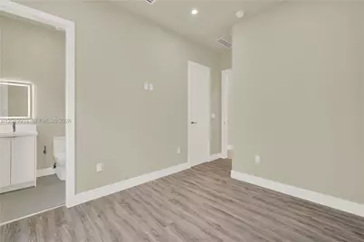 2889 SW 35th Ave #2889, Miami, FL 33133 - Photo 29