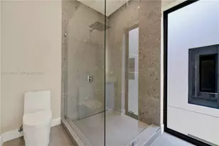 2889 SW 35th Ave, Miami, FL 33133 - Photo 43