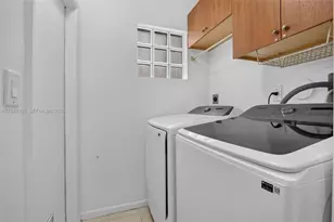 1485 Seabay Rd, Weston, FL 33326 - Photo 11