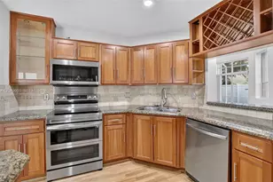 1485 Seabay Rd, Weston, FL 33326 - Photo 9