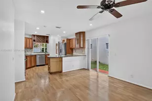 1485 Seabay Rd, Weston, FL 33326 - Photo 13