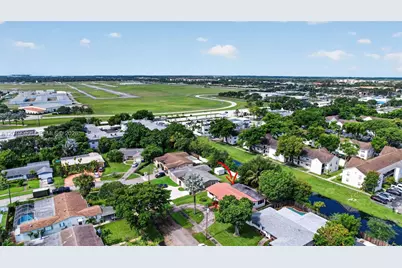 130 NW 78th Ave, Pembroke Pines, FL 33024 - Photo 47
