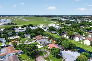 130 NW 78th Ave, Pembroke Pines, FL 33024 - Photo 47