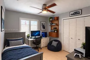 15241 NW 89th Ave, Miami Lakes, FL 33018 - Photo 9