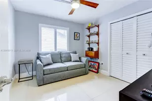15241 NW 89th Ave, Miami Lakes, FL 33018 - Photo 7