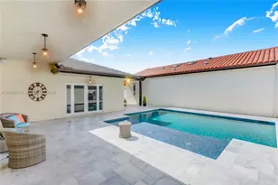 15241 NW 89th Ave, Miami Lakes, FL 33018 - Photo 11