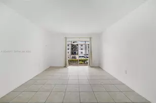 6200 W Flagler St, Miami, FL 33144 - Photo 17
