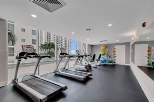9055 SW 73rd Ct, Miami, FL 33156 - Photo 21