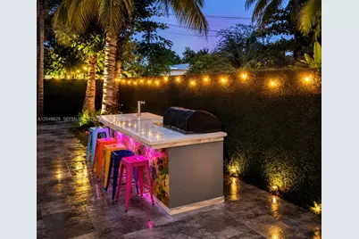 145 NW 40 St, Miami, FL 33127 - Photo 13