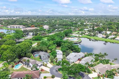 2055 NW 9th St, Delray Beach, FL 33445 - Photo 45