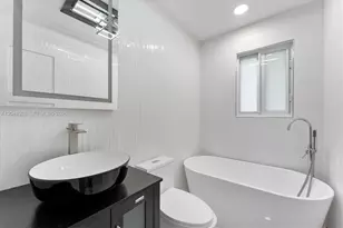 2055 NW 9th St, Delray Beach, FL 33445 - Photo 25