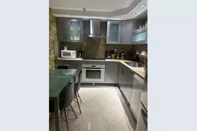290 174th St #2207, Sunny Isles Beach, FL 33160 - Photo 3