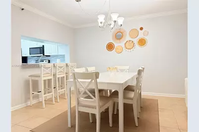 2206 S Cypress Bend Dr #508, Pompano Beach, FL 33069 - Photo 5