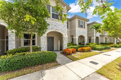1461 SE 26th Rd, Homestead, FL 33035 - Photo 5